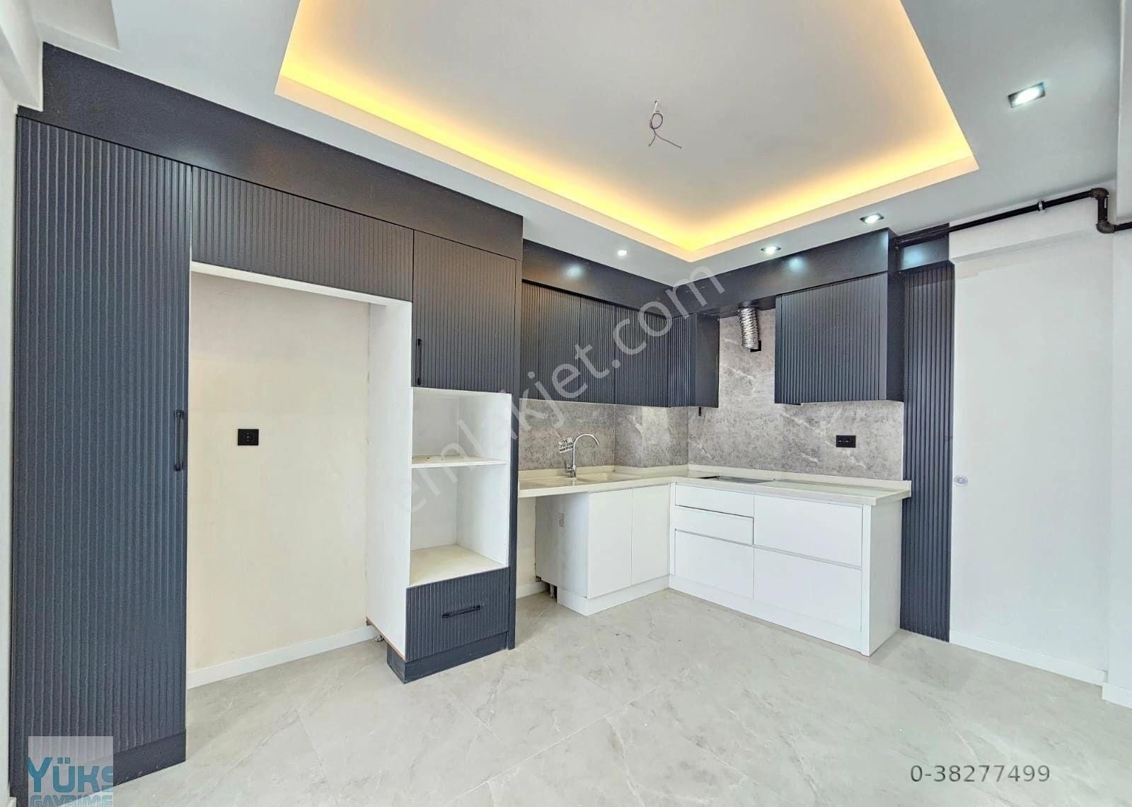 Denizli Şemikler De 5+1 Merkezi Konumda Cadde Üzeri Lüks Satılık Dubleks