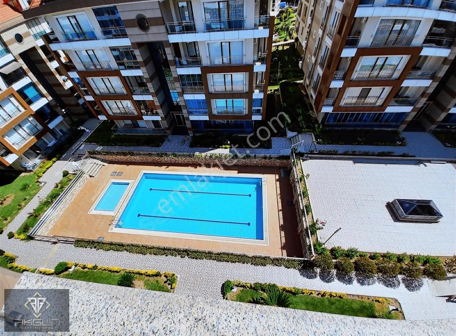 Adnan Kahveci Mh Site İçi Satılık 5+2 Daire