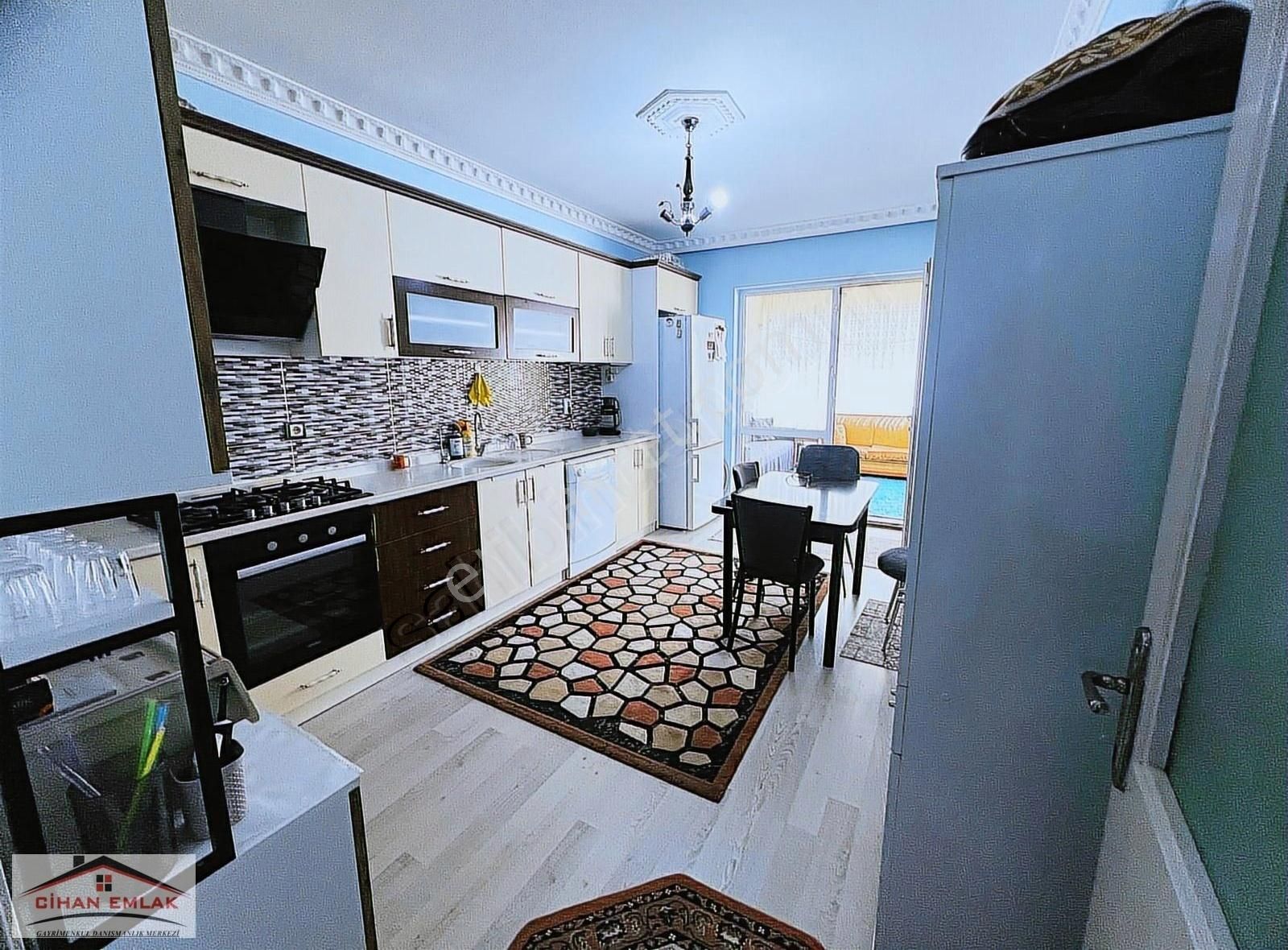 Cihandan Yahyalarda Selçuklu, İvedik Caddelerine Yakın 4+1 Daire