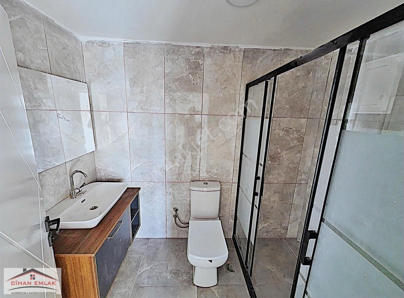 Cihandan Çiğdemtepede Ful Manzaralı Güney Katta Sıfır 3+1 Daire - Görsel 23