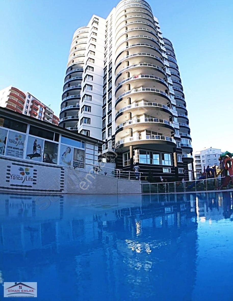 Cihandan Avcılarda Bölgenin En İyi Projesinde Cadde Üzeri 3+1 Da