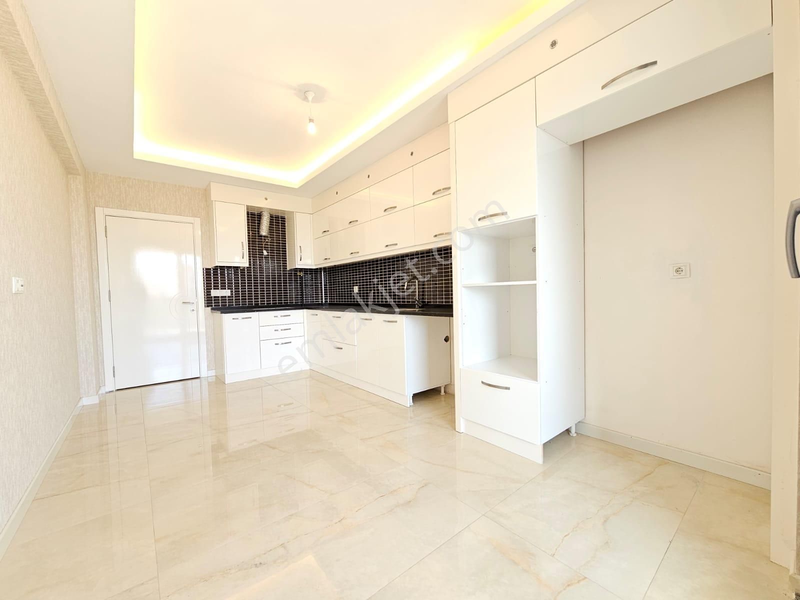 Denizli Yenişafak Ta 3+1 170 M2 Önü Yeşil Alan Park Cepheli Satılık Daire