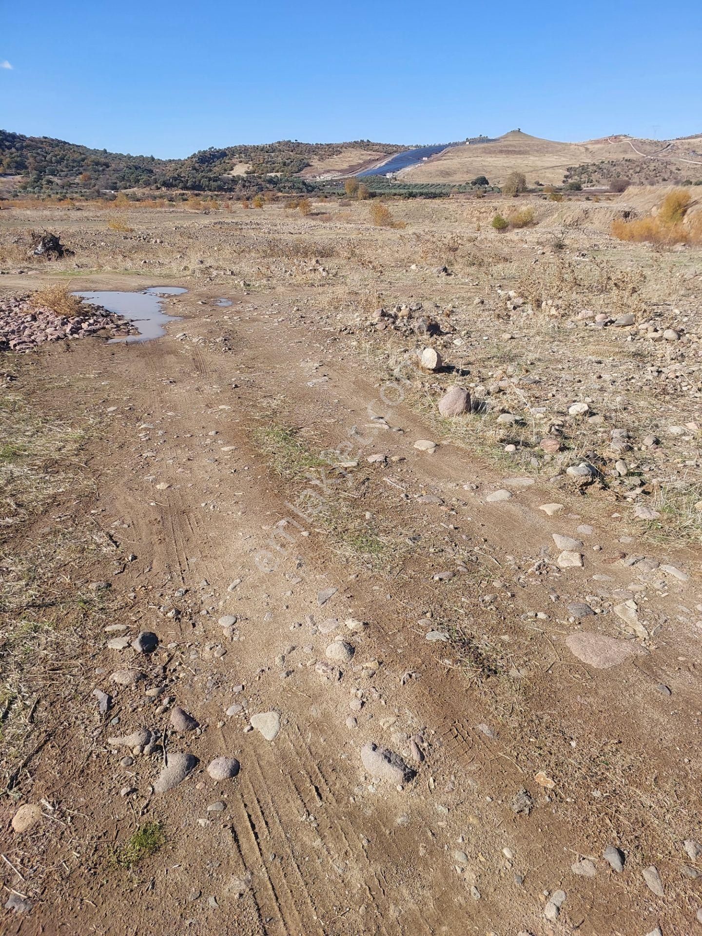 İzmir Dikili Kocaoba,da Satılık Kooperatiflere Uygun 74.bin.m2 Tarla - Görsel 9