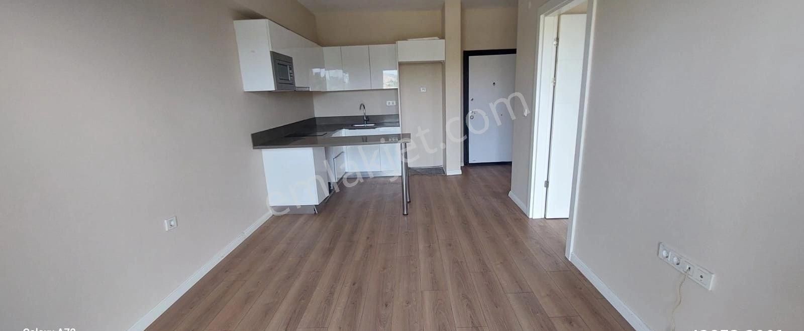 Çiğli Balatçıkta Site (allways Çiğli) İçinde 1+1 Kiralık Daire