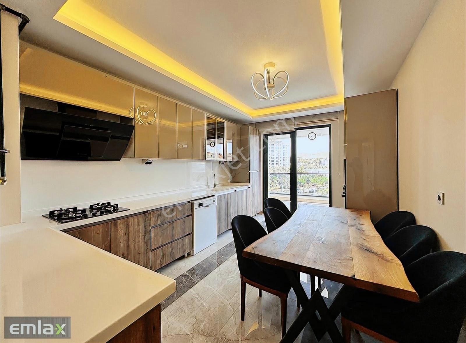Emlaxtan Fırsat **%1.56** Faiz Oranı İle Güney Cephe Lüx 4+1