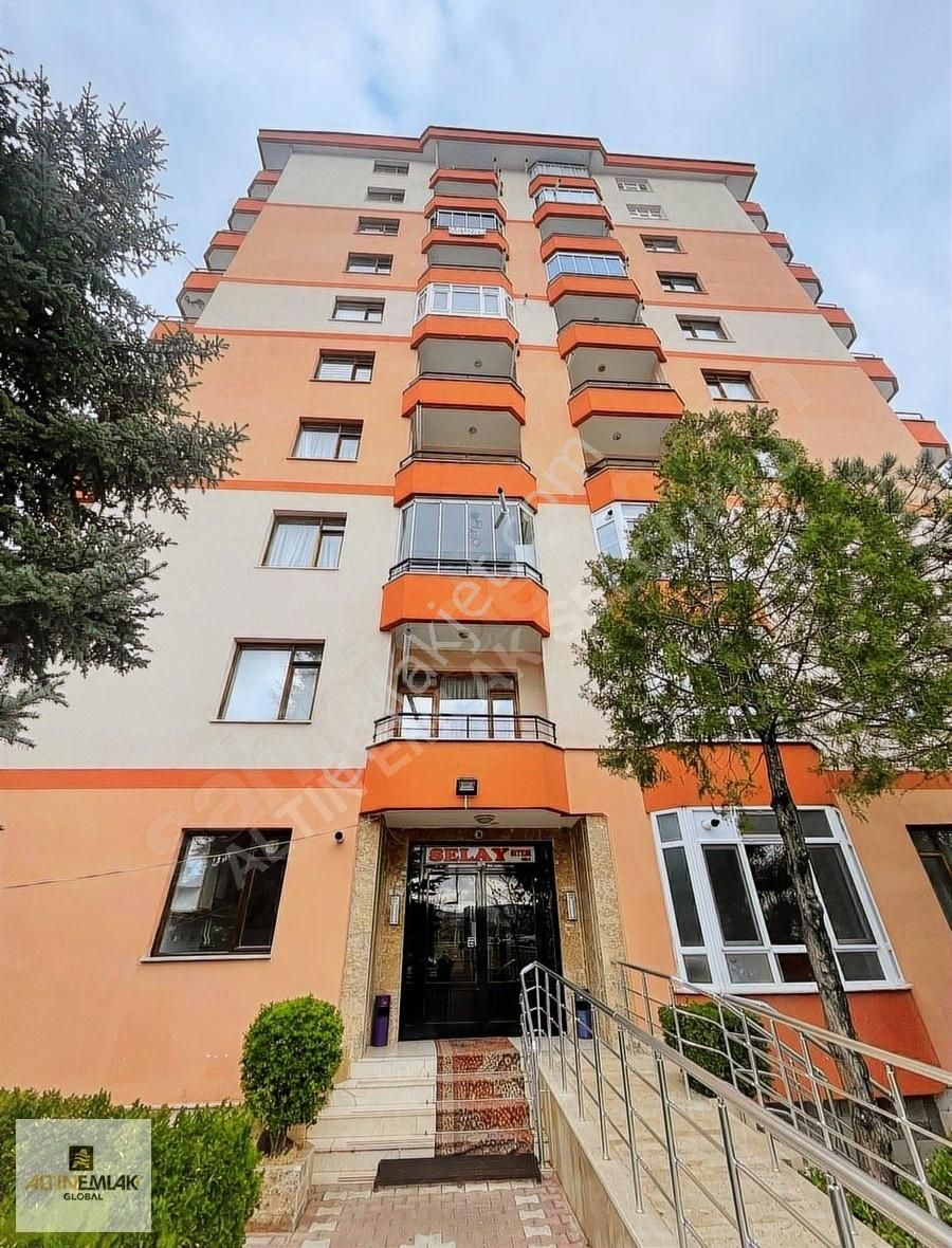 Bosna Hersek Mah. İstanbul Yoluna Cephe 2+1 Satılık Arakat Daire