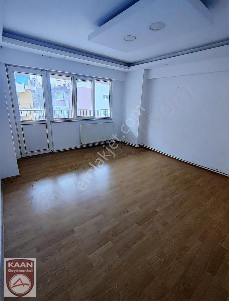 Kaan Emlaktan Arakat 4+1 İşyeri Ofis Kiralık