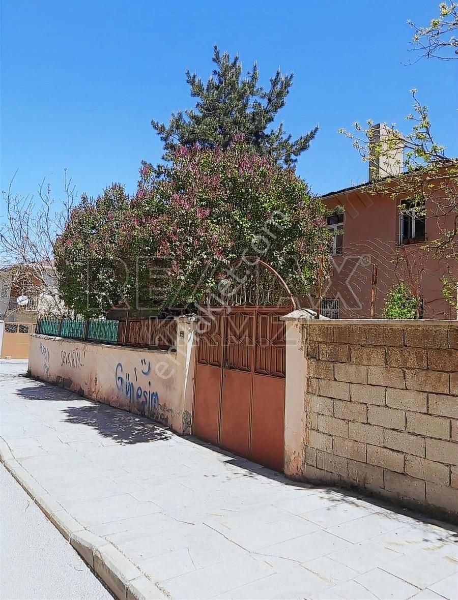 Re/max Kırmızı'dan Erzurum Şükrüpaşa'da Satılık 3+1 Dubleks