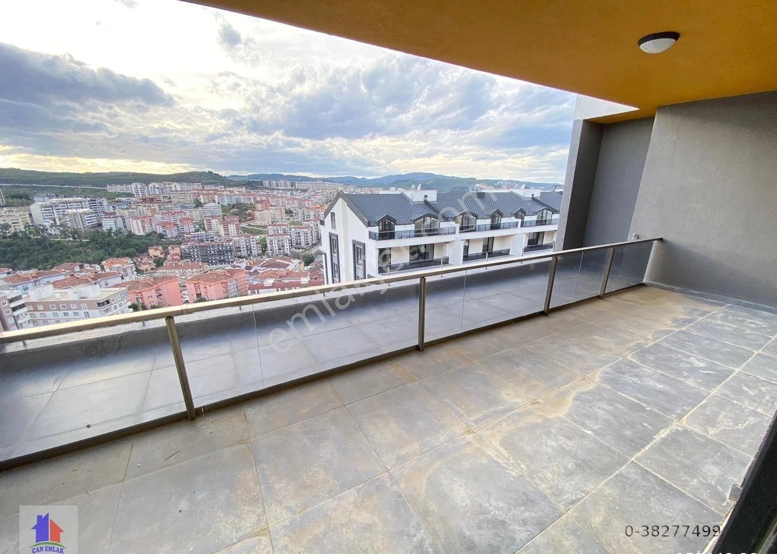 Mudanya Burgaz Mah.de Satılık Dubleks Daire 5+1 Konforlu Lüks Site İçi Deniz Görür 5 Yıllık 4. Kat