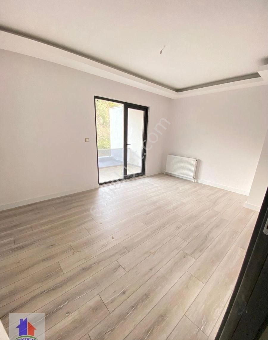 Mudanya Burgaz Mah.de Satılık Dubleks Daire 5+1 Konforlu Lüks Site İçi Deniz Görür 5 Yıllık 4. Kat - Görsel 2