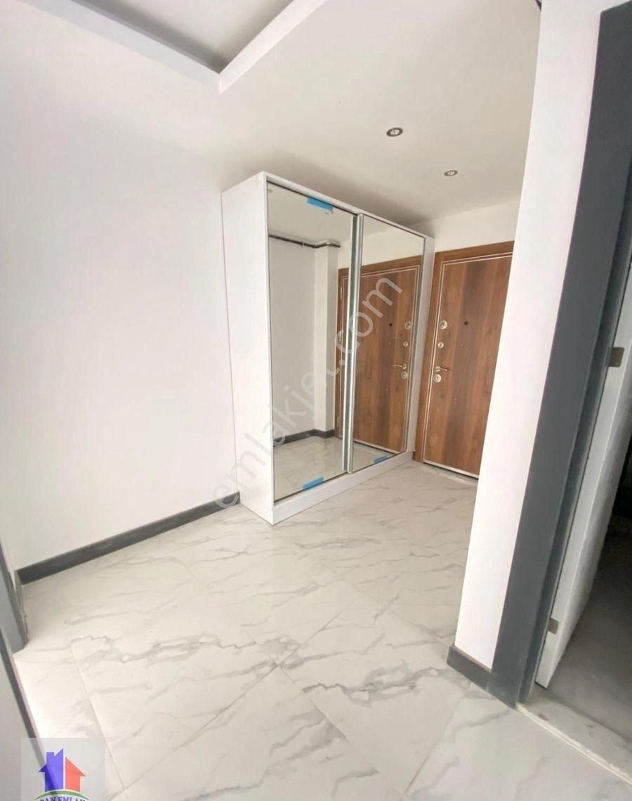 Mudanya Burgaz Mah.de Satılık Dubleks Daire 5+1 Konforlu Lüks Site İçi Deniz Görür 5 Yıllık 4. Kat - Görsel 6