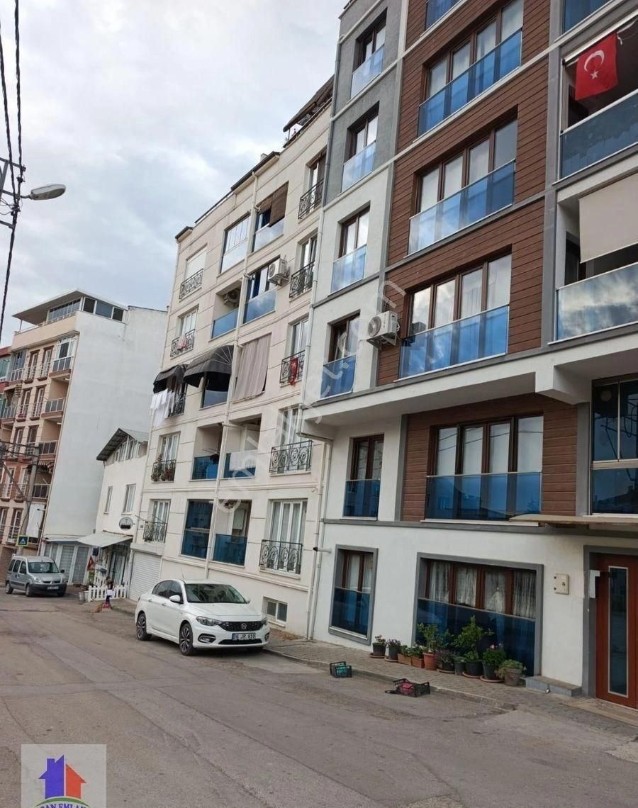 Mudanya Eğitim Mah.de Satılık Daire 2+1 Yeni Tam Merkezde Okul Karşısı İdo Ve Deniz Sahil Yakın