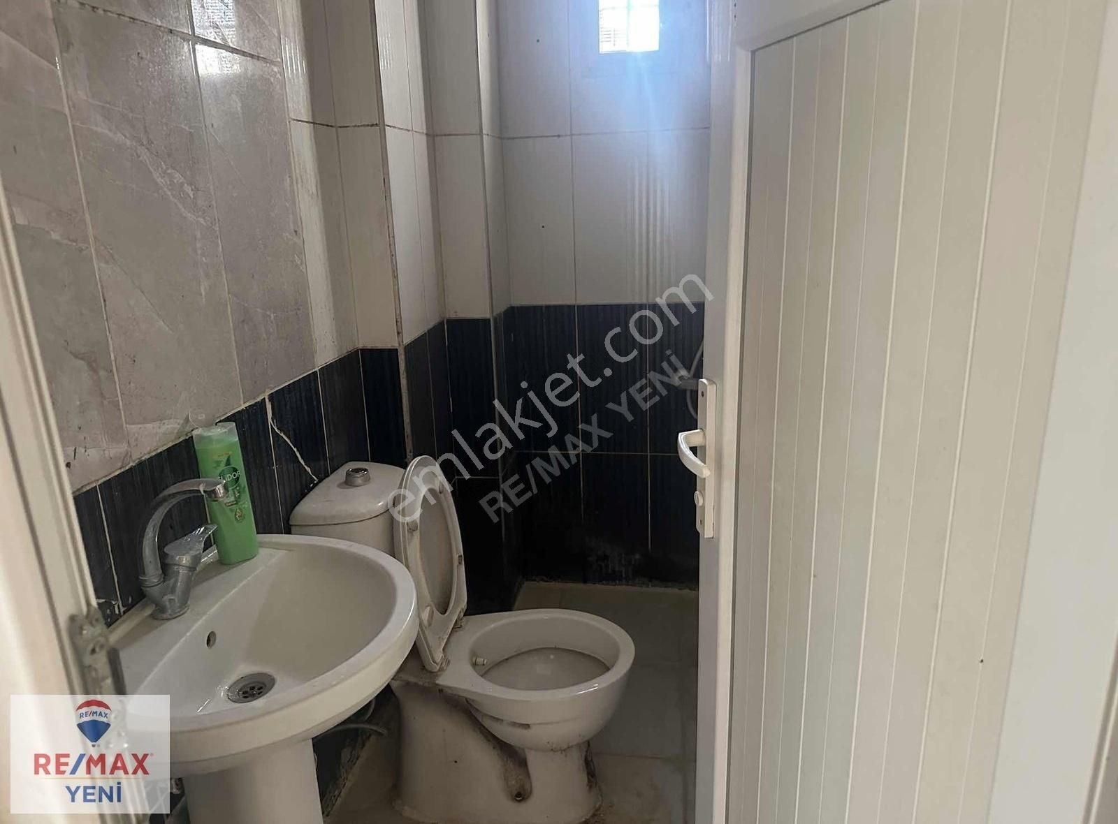 Çarşı Sgk Arkasında Kiralık 1+1