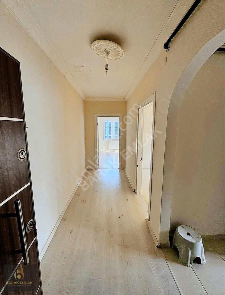 Barak Emlak'tan Eski Avm Arkası Kiralık 1+1 Dairemiz