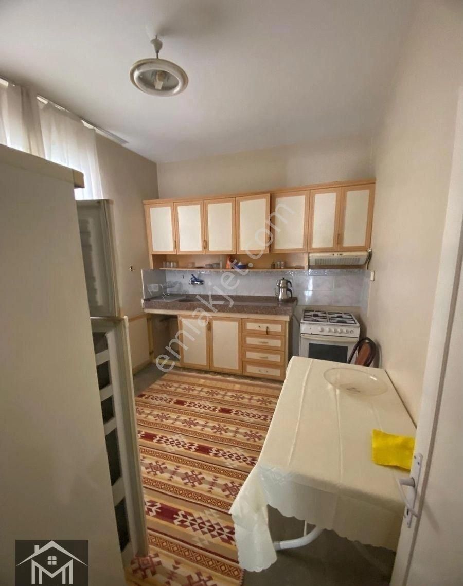 Mercan'dan Merkezi Konumda Eşyalı Kiralık Daire