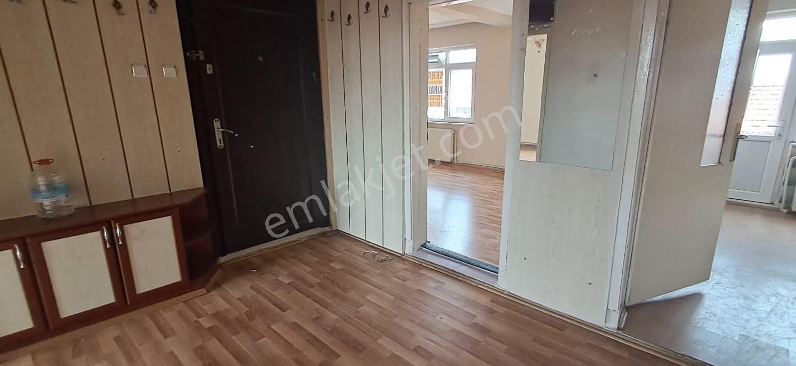 Kütahya Merkez B.evler Kiralık 2+1 Daire