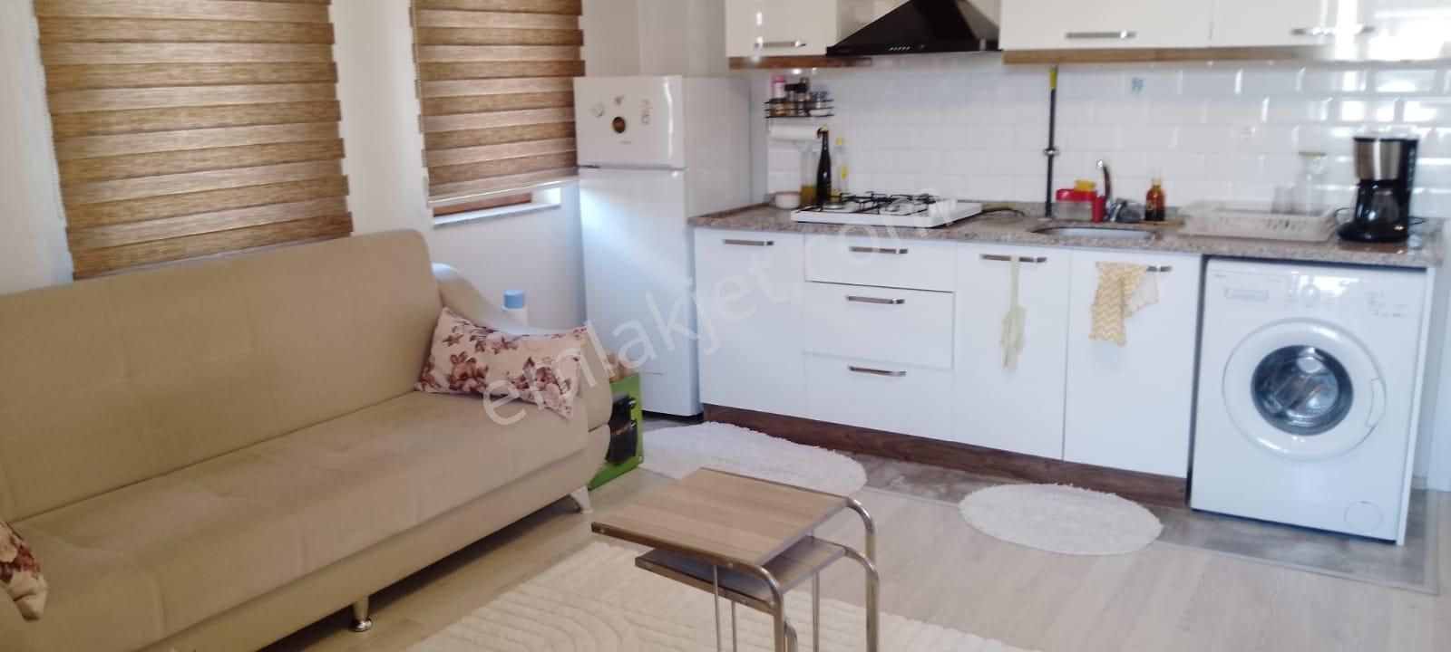 Kaan Emlaktan Zeytinköyde 65 Metre Kare 1+1 Lüks Apart