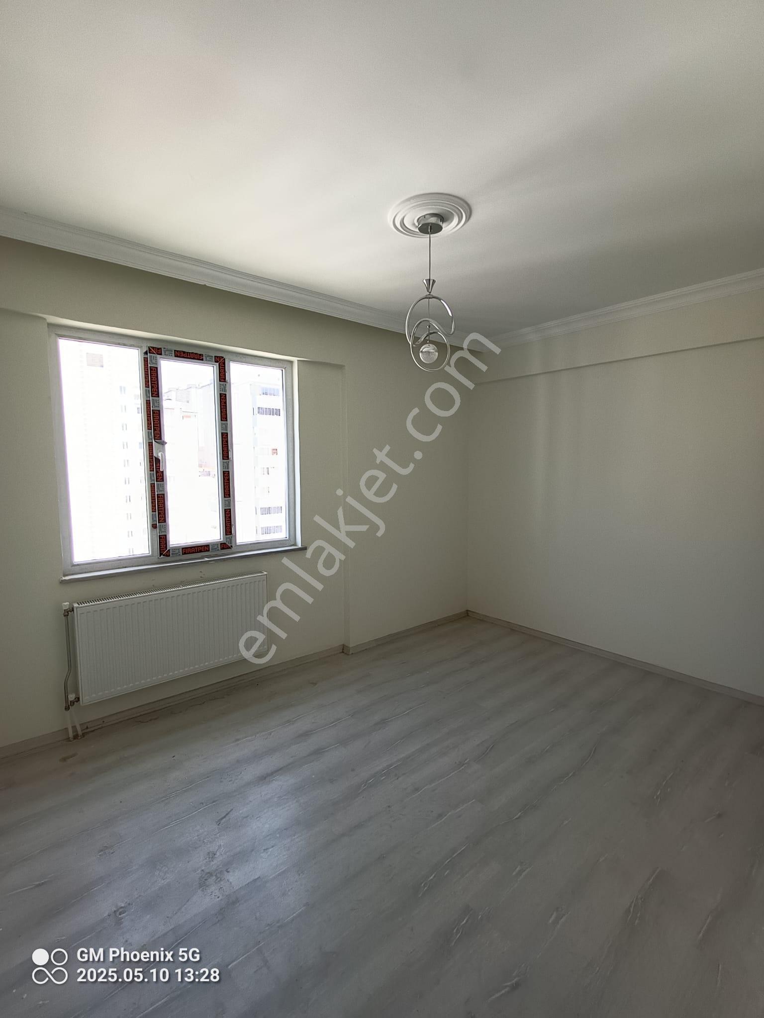 Tekerek Mahallesinde Kiralık 3+1 Daire - Görsel 9