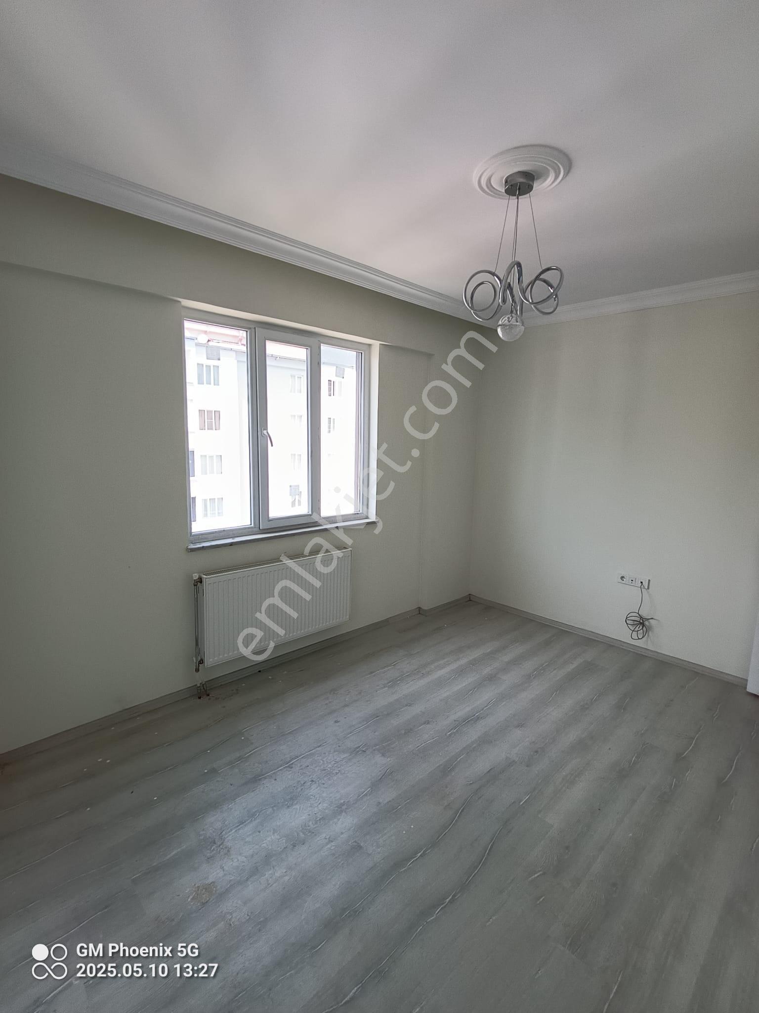 Tekerek Mahallesinde Kiralık 3+1 Daire - Görsel 8