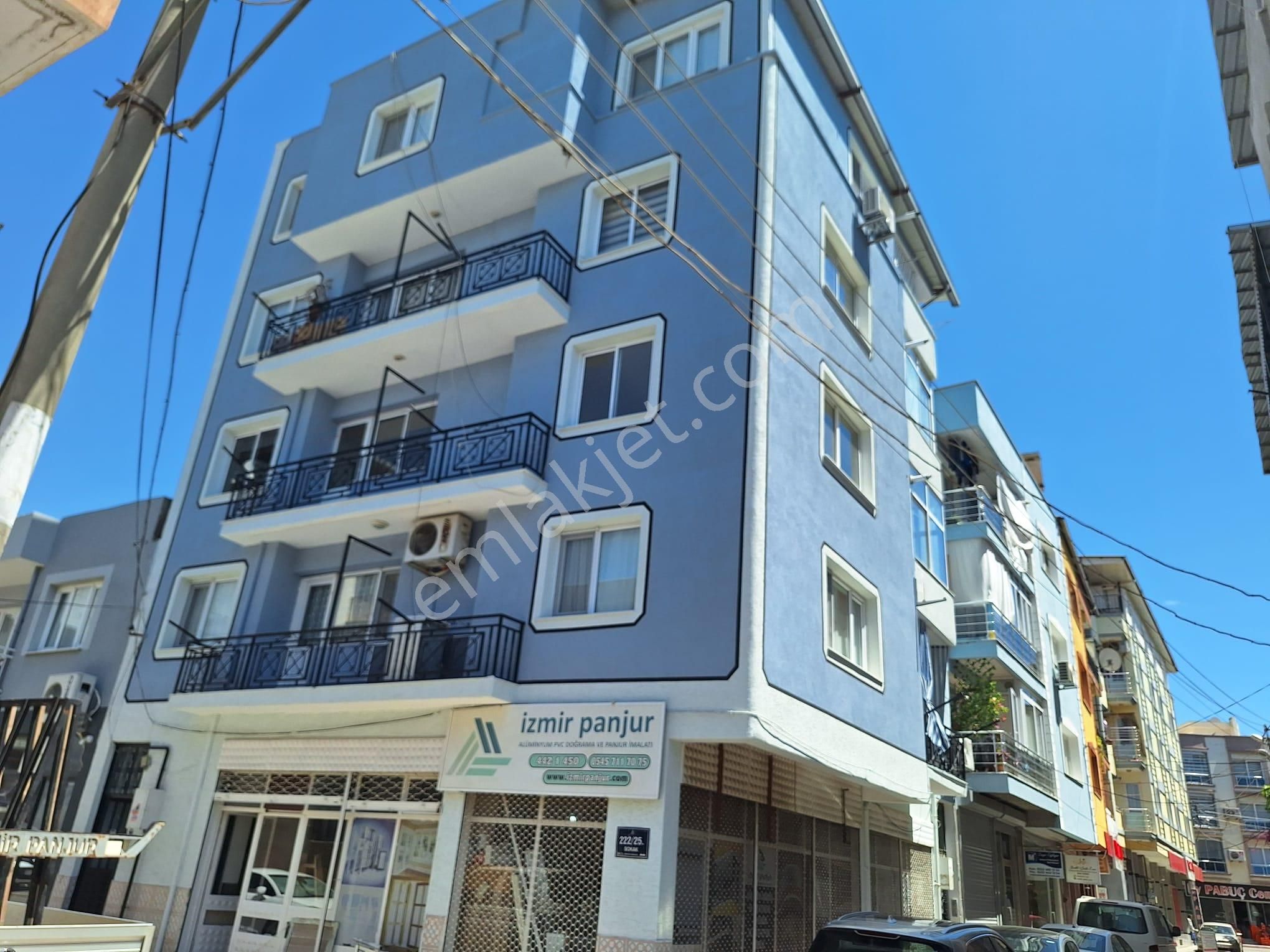 Buca Çamlıkule Mah.doğalgazlı 3+1 Arakat Kiralık Daire