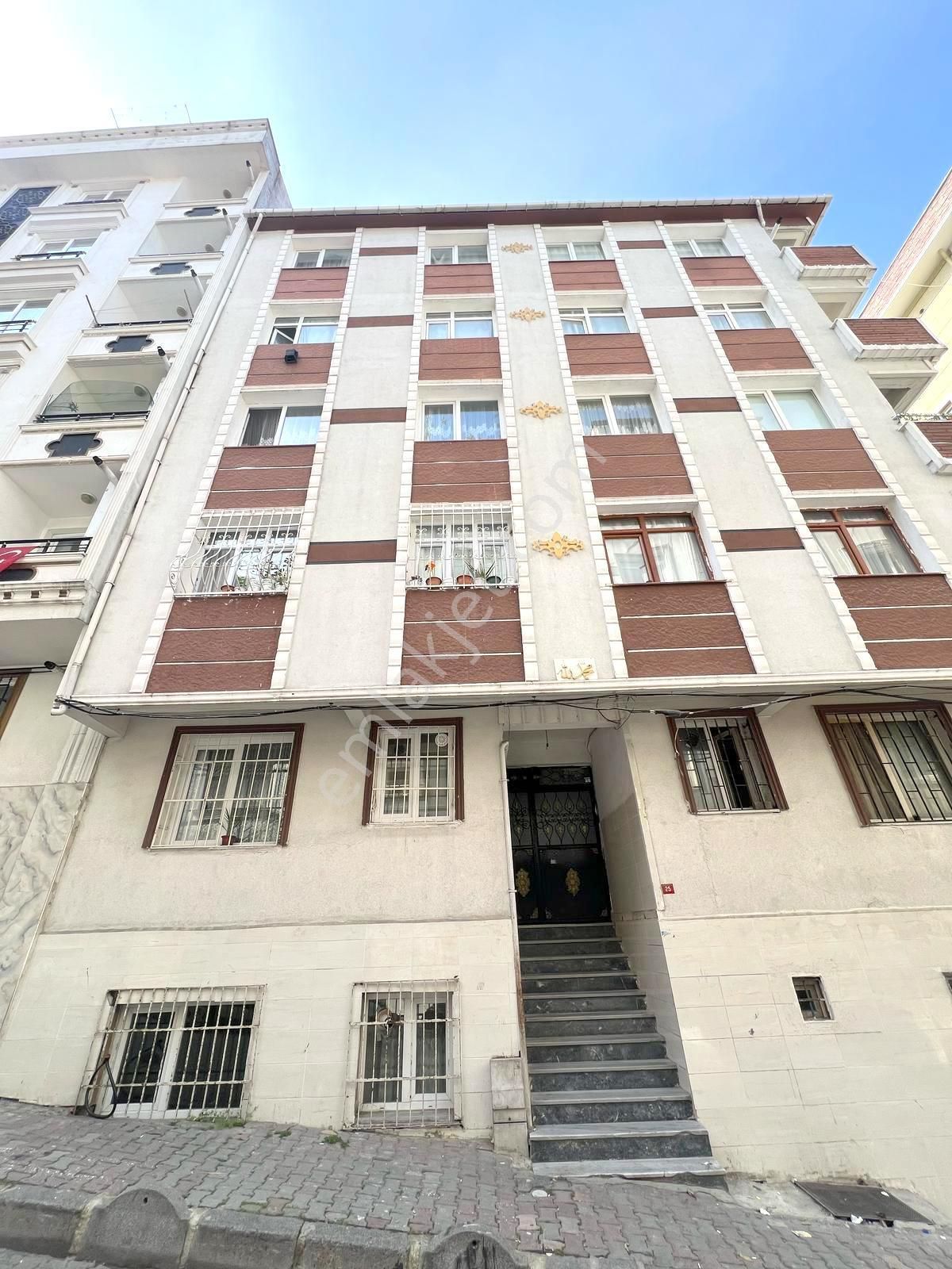 Tutar Dan E-5 Yakın Masrafsız Ara Kat 2+1 75 M2 Krediye Uygun