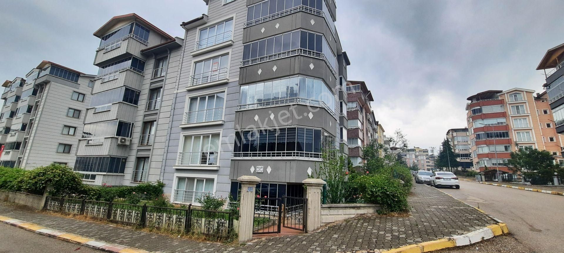 Karşıyaka Mah. Geksi 11.sokak Ta Kiralık 3+1 Daire