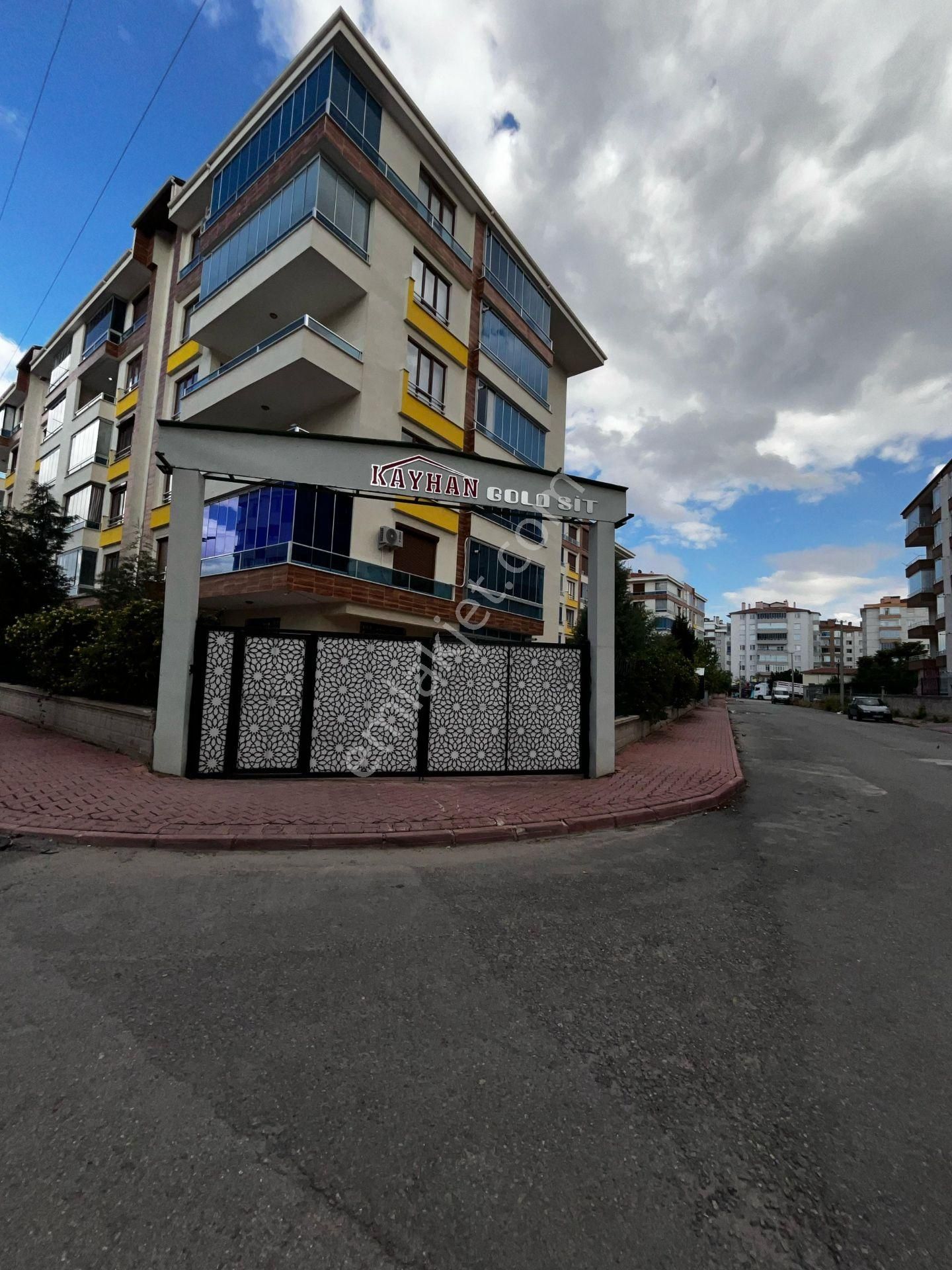 ⭕karatay/ulubatlıhasan Mah. 3+1 Fırsat Site İçi Daire
