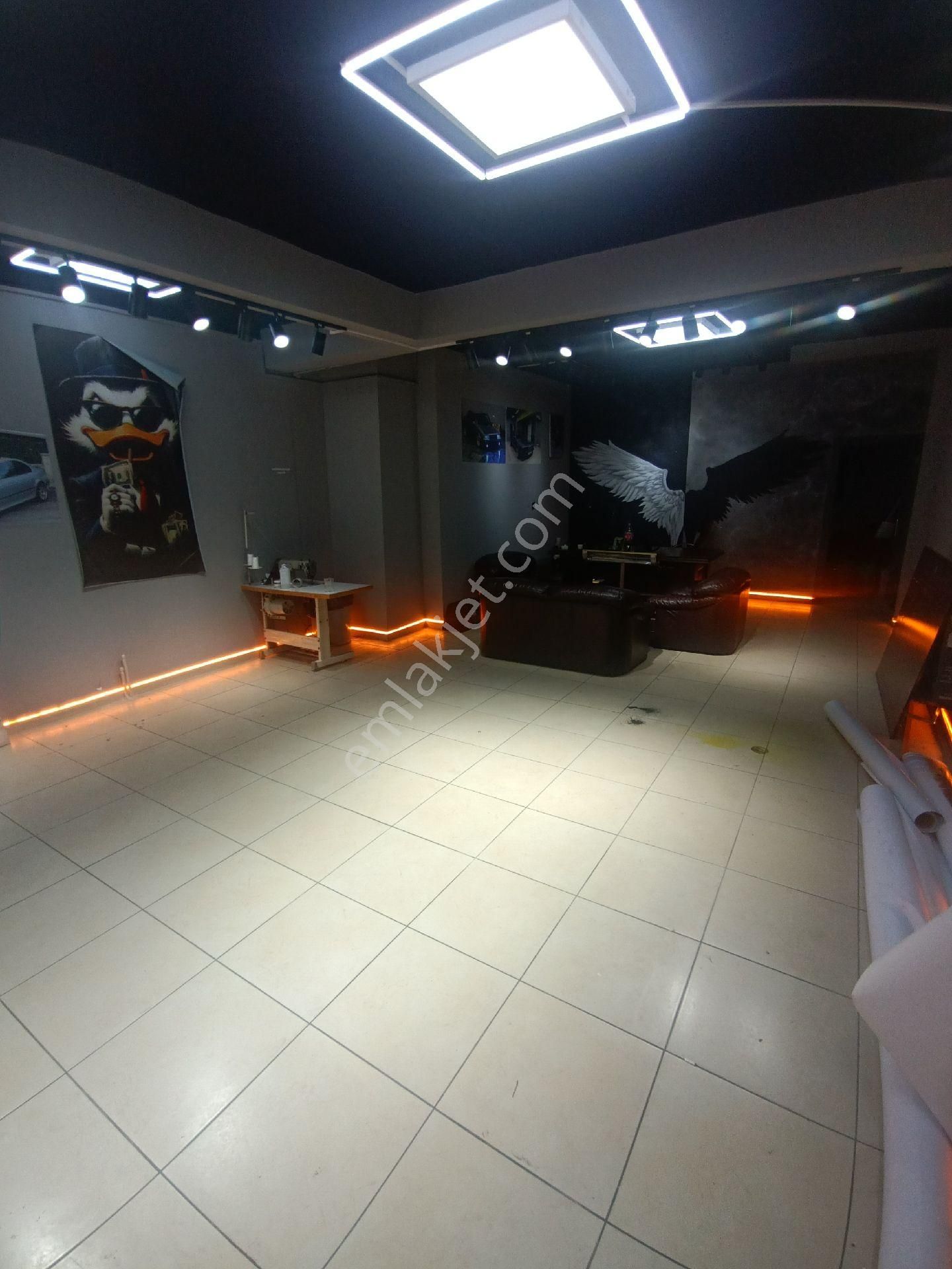 Keçîören Uyanış Da İtri De Kiralık Dükkan