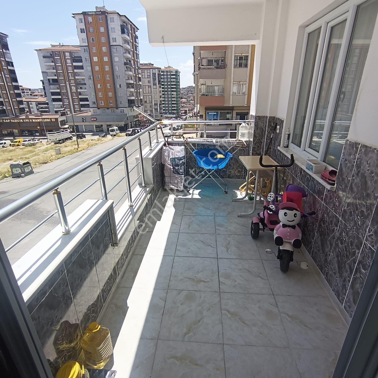 Karakurt Gayrimenkul Seyrantepe Mahallesi'nde Satılık Daire