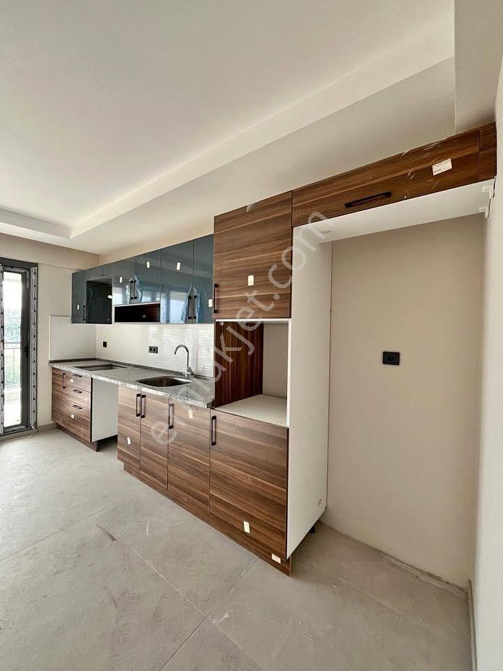 Yıldıztepe Mah. 3+1 150 M2 Yerden Isıtmalı Sıfır Satılık Daireler