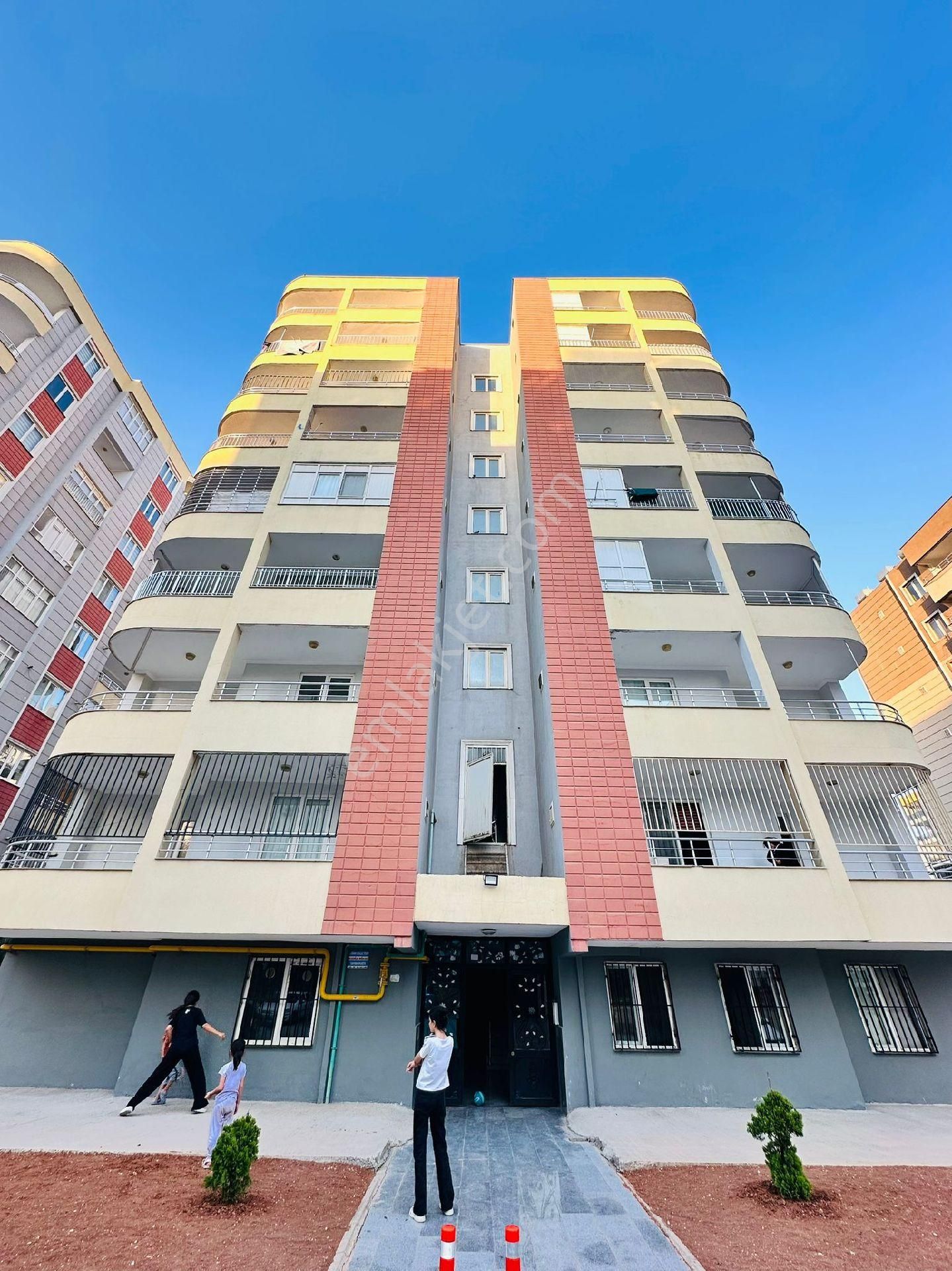 Doğu Emlak'tan Kiralık 4+1