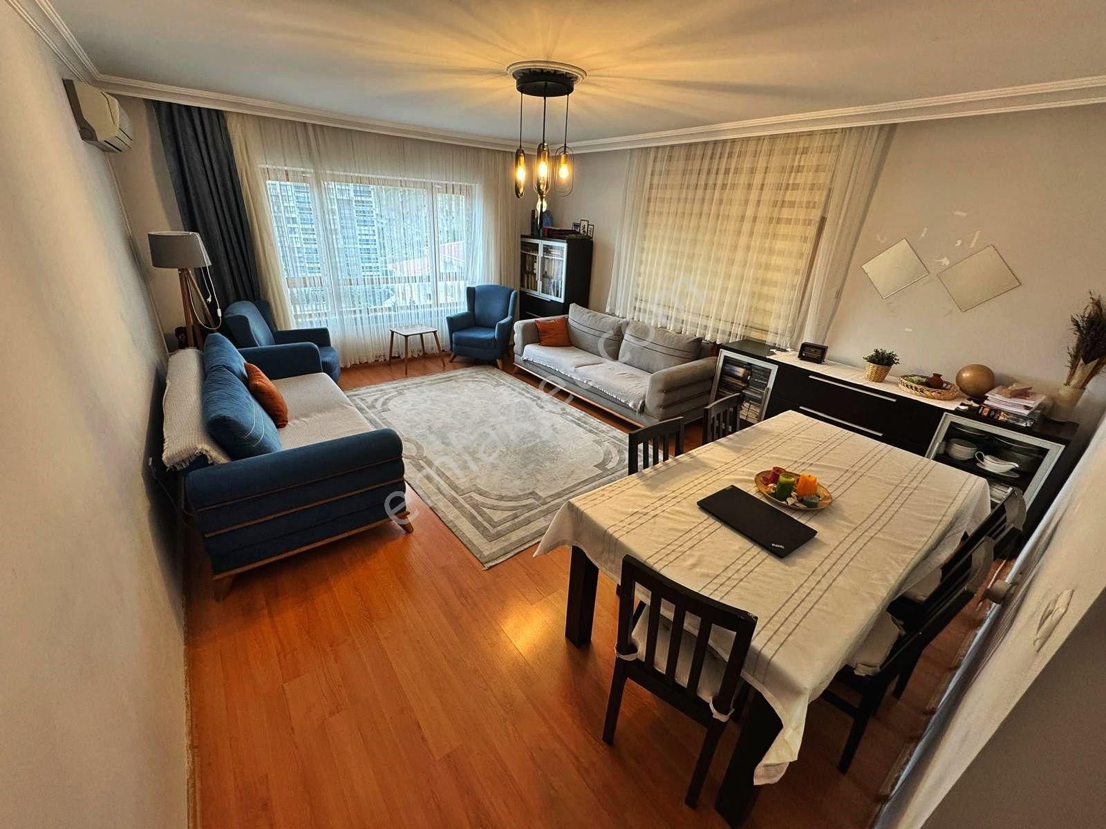 Basınevleri'nde Çift Asansörlü 9.kat 3+1 Teras Balkonlu,e.banyo.
