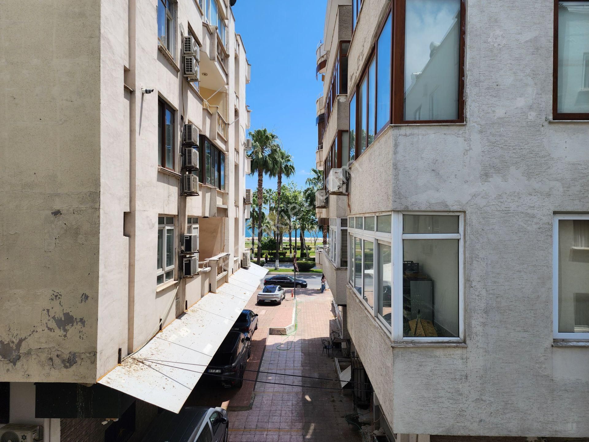 Karınca'dan Palmiye Mh Deniz Manzaralı Ara Kat 3+1 Satılık!