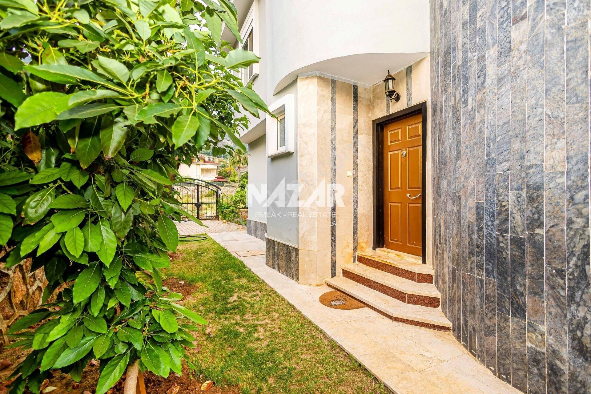 Alanya Oba’da Satılık Manzaralı 5+1 Müstakil Villa - Görsel 9