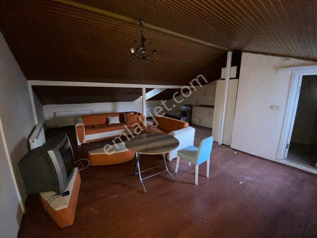 Milas Merkezde 1+1 Merkezi Sistem Kaloriferli Eşyalı Daire