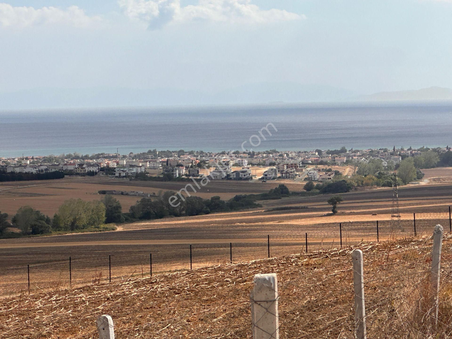 Çeşmelide 300m2 Yaz Kış Oturabileceğiniz Doğa Ve Deniz Manzaralı Yaşam Alanı