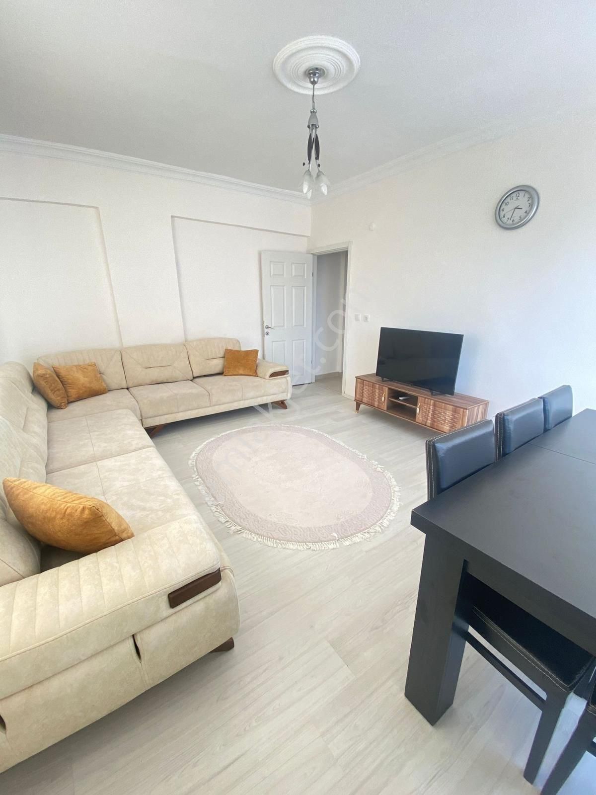 Alanya Mahmutlar Da Barbaros Caddesinde 2+1 Kiralık Eşyalı Daire
