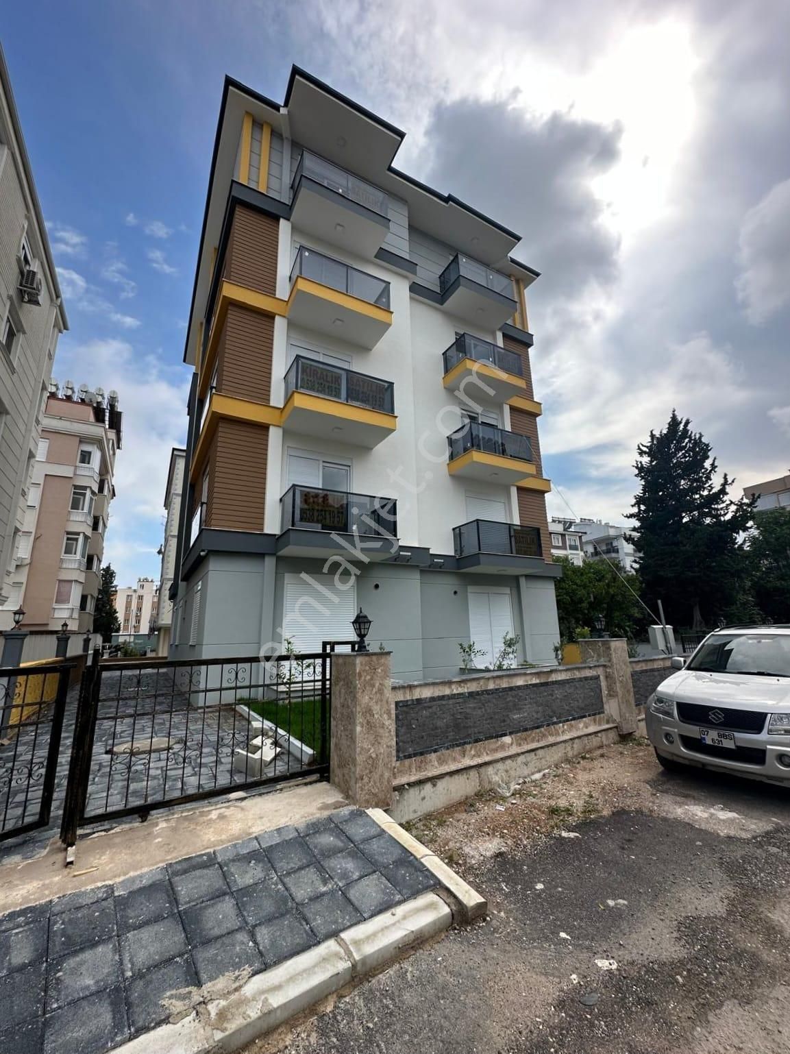 Tek Yetkili Artı Dan Kızıltoprak Mah Süper Konumda Lüks Sıfır