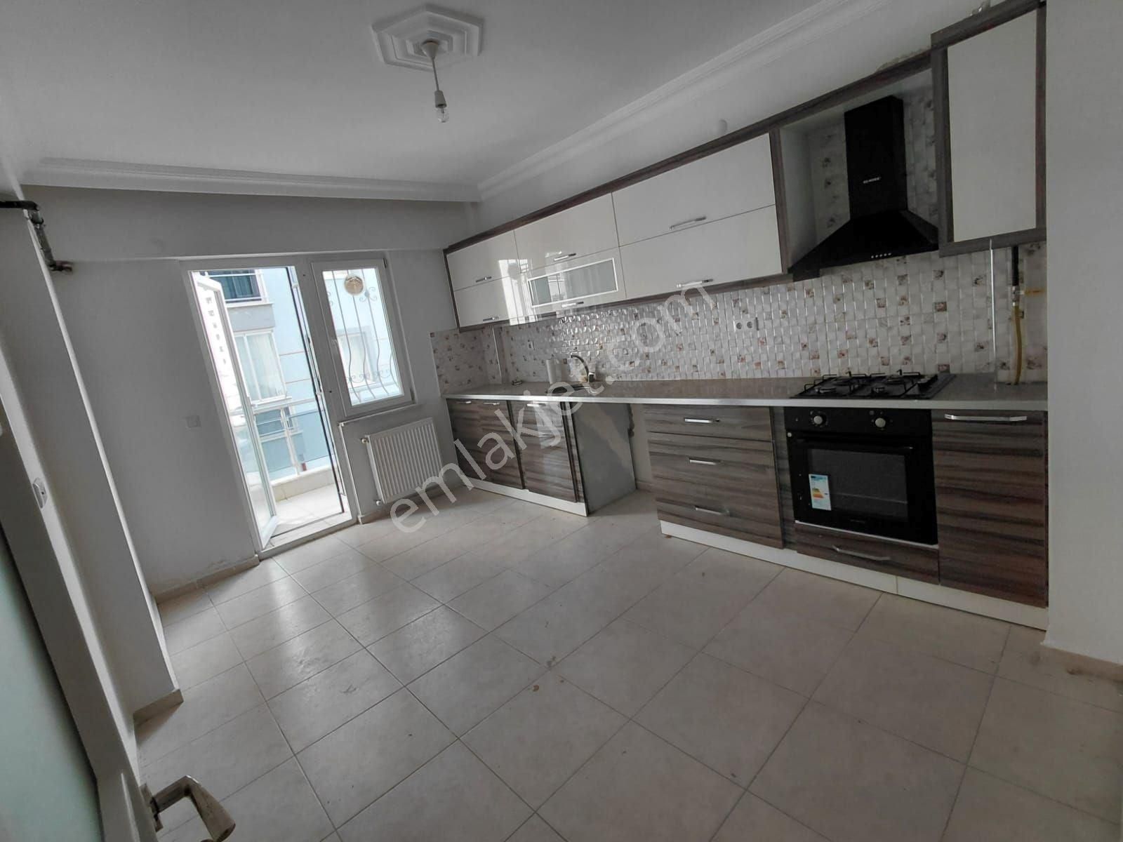 Isparta Merkez Çünür Mahallesinde Kiralık Bakımlı Ve Geniş Daire