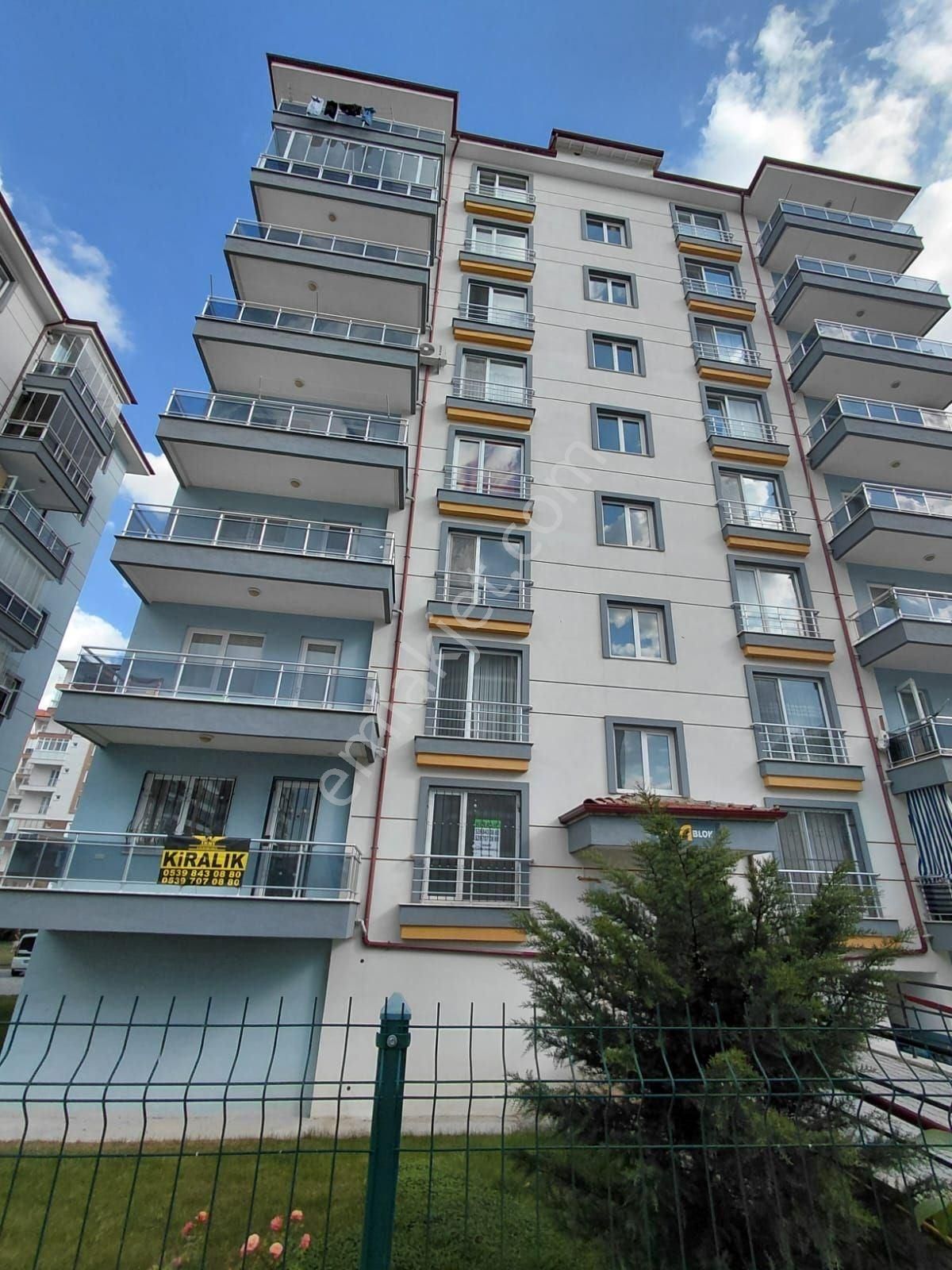 Isparta Merkez Çünür Mahallesinde Kiralık Bakımlı Ve Geniş Daire