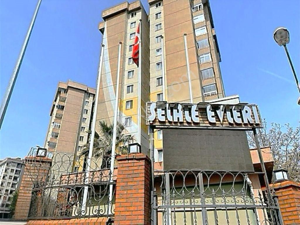 'kağıthane Merkez Şelale Evleri Sitesi 3+1 Satılık Daire'
