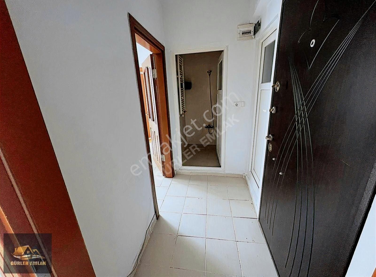 1+1 Boş Daire Cadde De