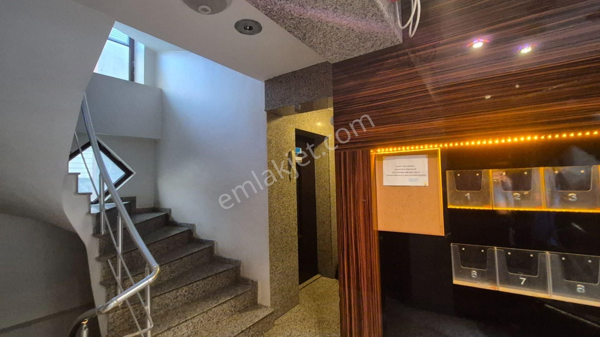 Üsküdar Kısıklı Köşe Önü Açık 3+1 Satılık Daire Enta Emlak - Görsel 19