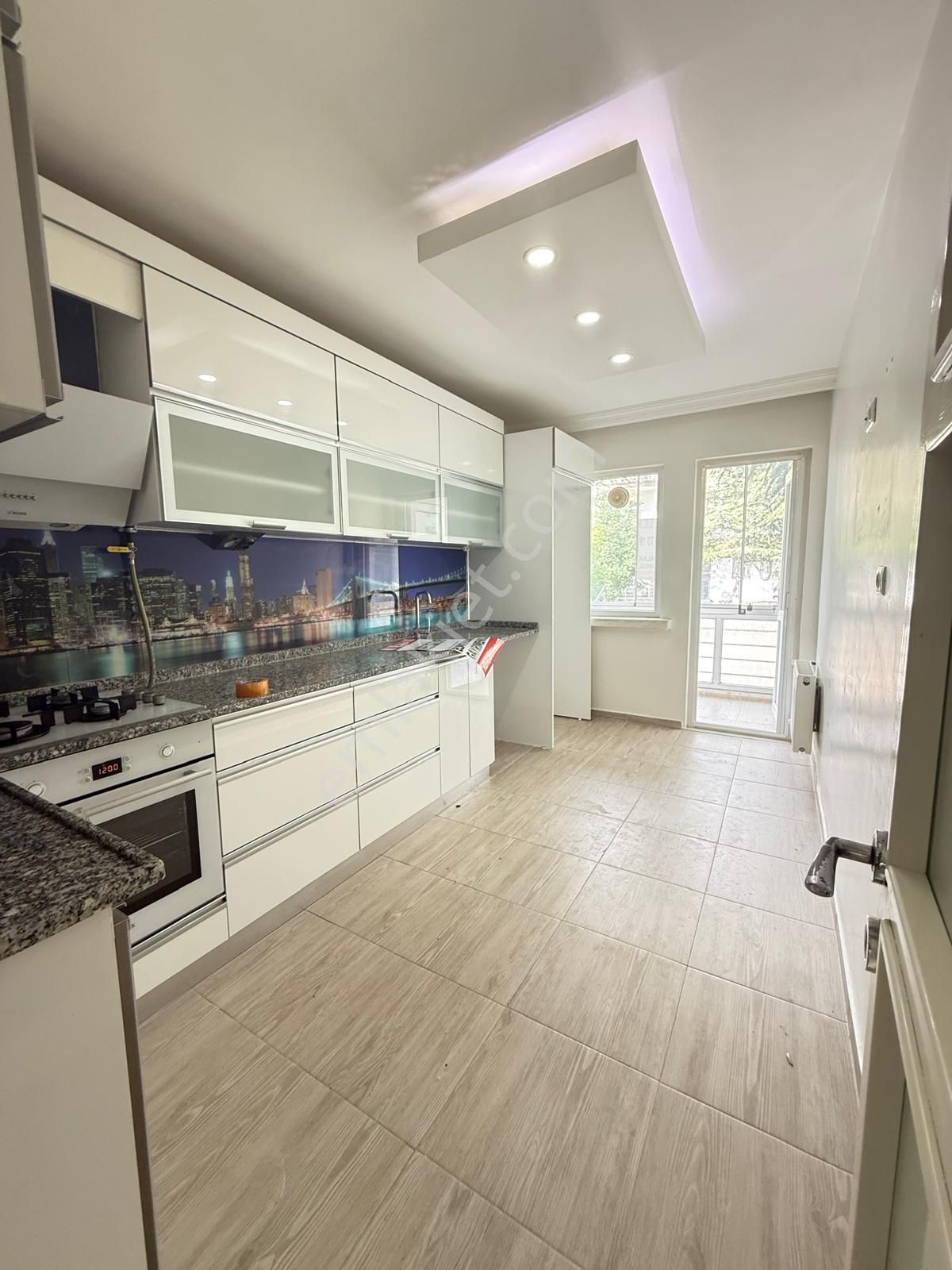 !elmastan Kiralık Emek Albayrak Cad Yakını 3+1 Daire!