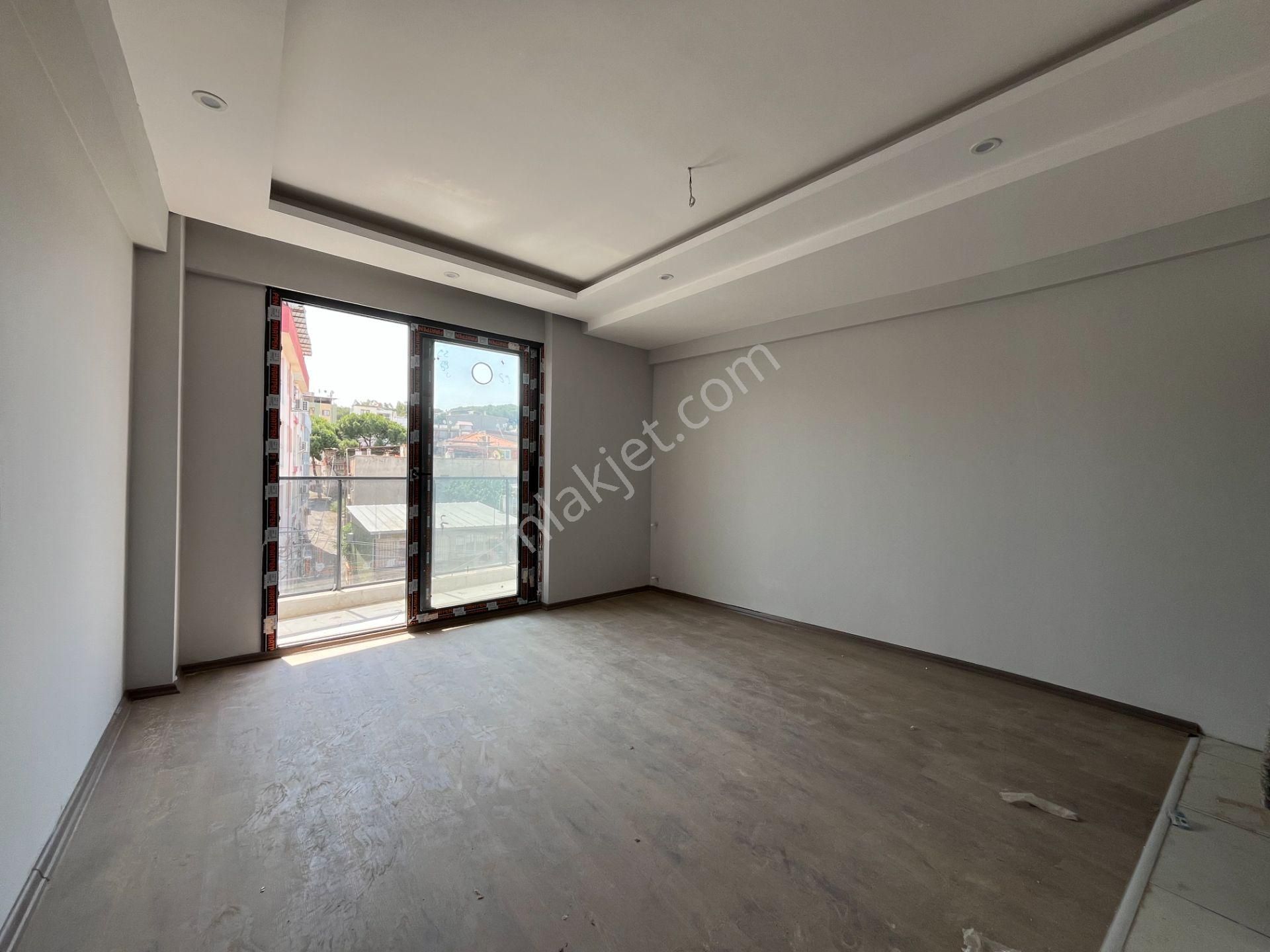 Gümüşpala Ana Cadde Üzeri, Yerden Isıtmalı 2+1 Satılık Daire