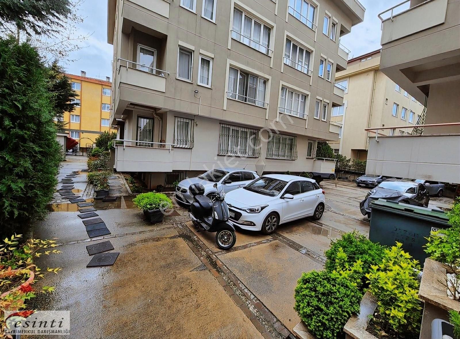 Güvenlikli Site İçinde, Yeditepe Üniv. Yakın Konumda Eşyalı 2+1 - Görsel 19