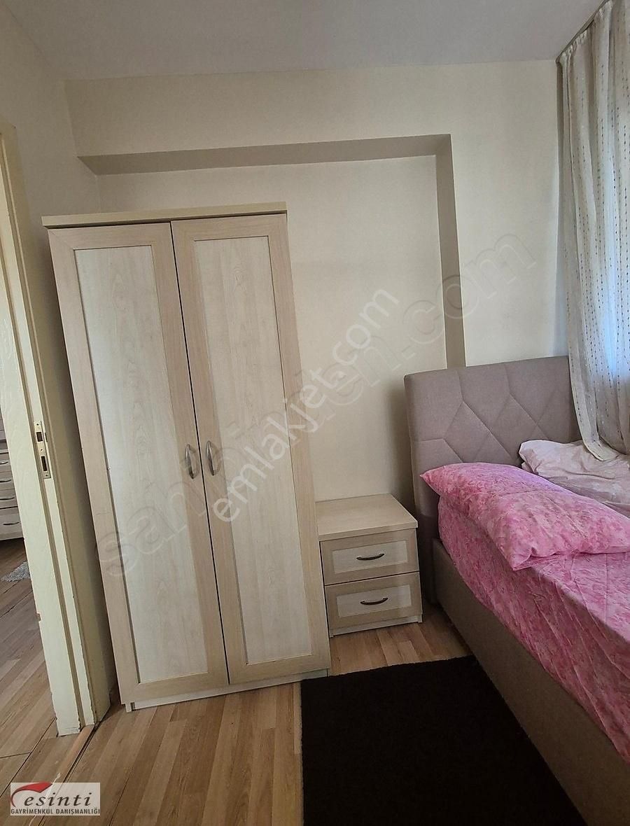 Güvenlikli Site İçinde, Yeditepe Üniv. Yakın Konumda Eşyalı 2+1 - Görsel 9