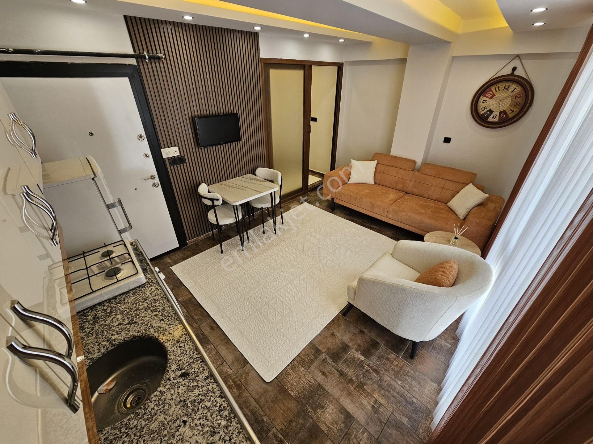 Özmecaz'dan Sırakapılar Mah. 1+1 45m2 Arakat Lüks Apart