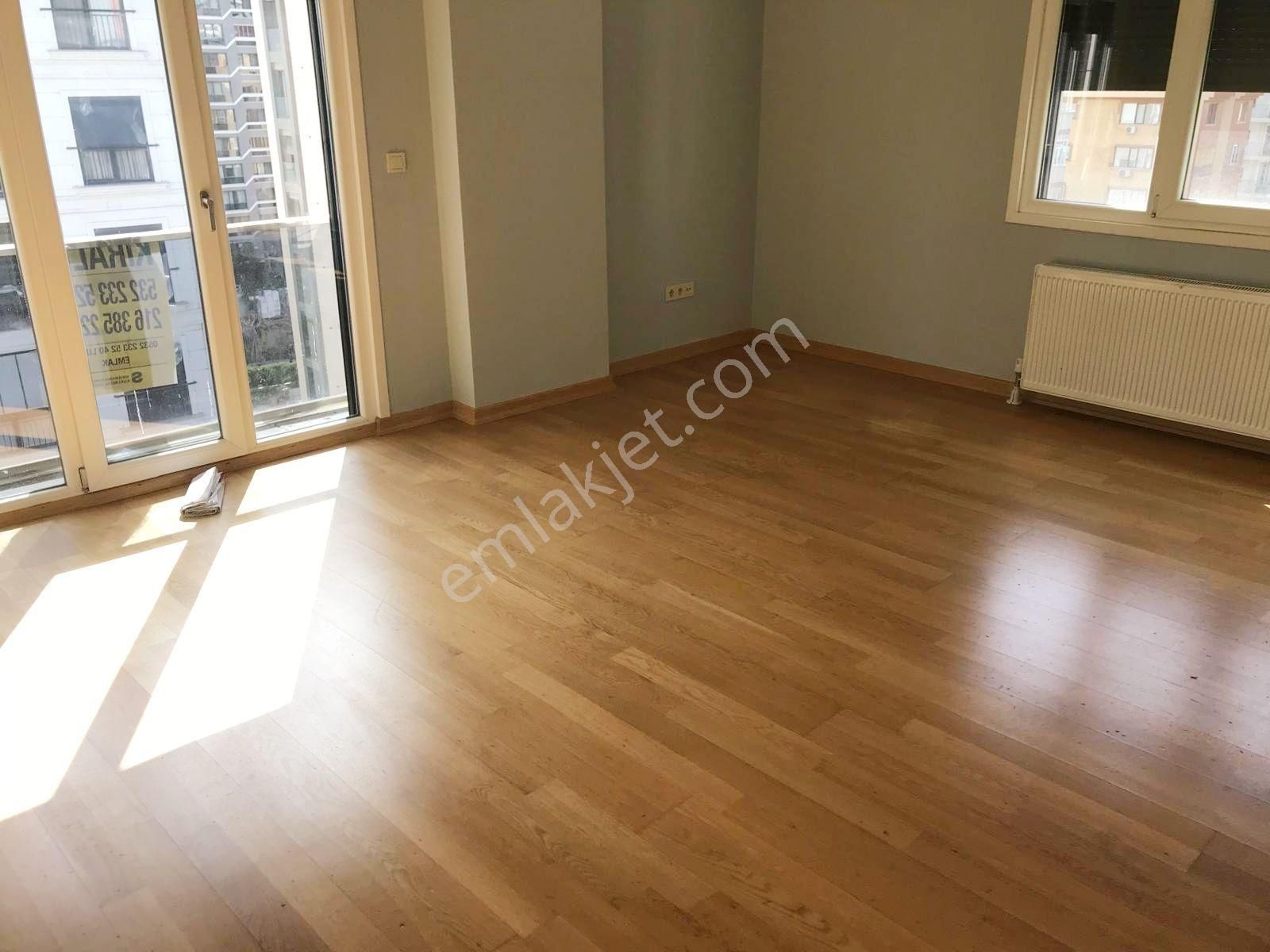 Lunas'dan Göztepe Taşmektep Sk. Da 85 M2 Net 2+1 Daire