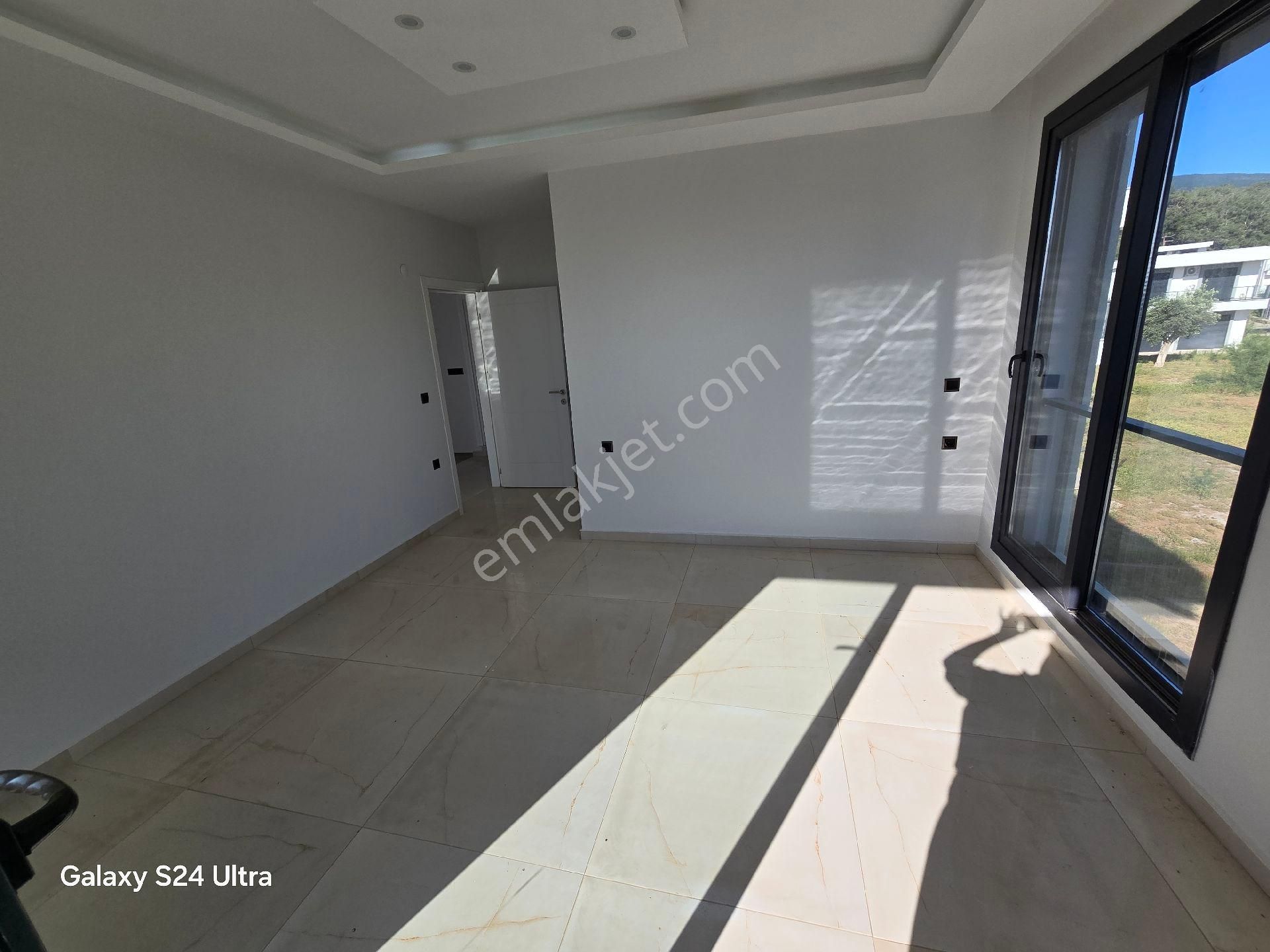 Didim Akbük'de Deniz Manzaralı Müstakil Bahçeli Satılık Villa - Görsel 27